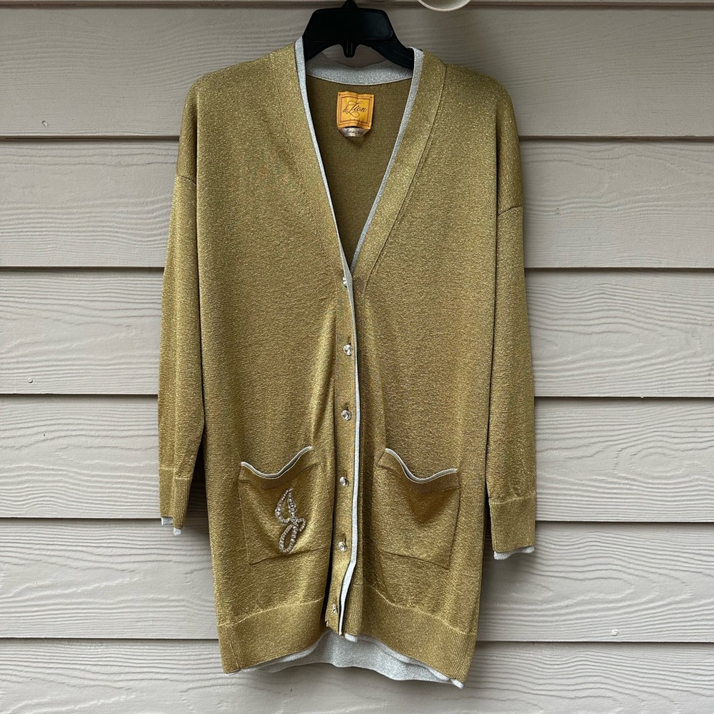 Le Lion Women's  V-Neck Cardigan Sweater